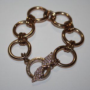 Beautiful rose gold and rhinestone Victoria's Secret toggle bracelet 7.5"